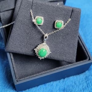 Lot of 2 Jade earrings pendant faction jewelry sliver jadeite gift set